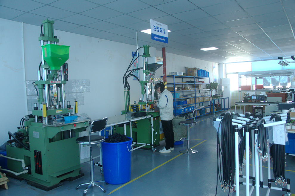 主要设备-注塑成型机